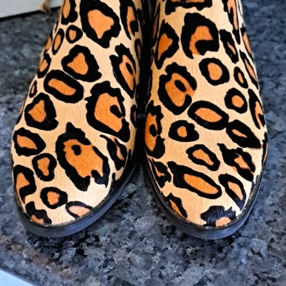 Leopard Print Ankle Boots | Size 8.5 - Picture 5 of 7